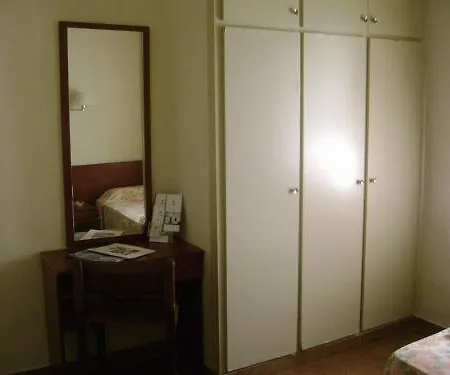 Oyo Goya Hotell