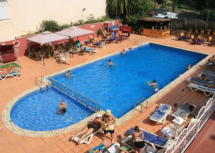 Oyo Goya Hotel