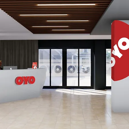 Oyo Goya Lloret de Mar