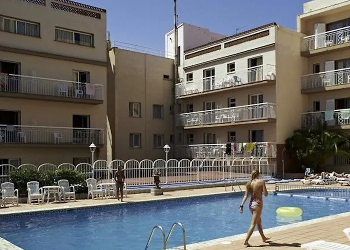 Oyo Goya 3*