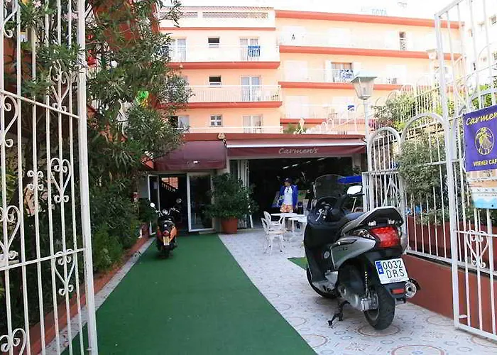 Hotel Oyo Goya Lloret de Mar