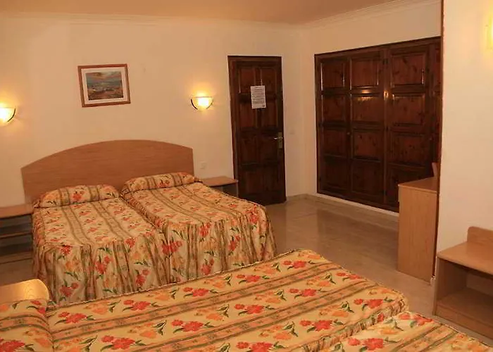 Hotel Oyo Goya