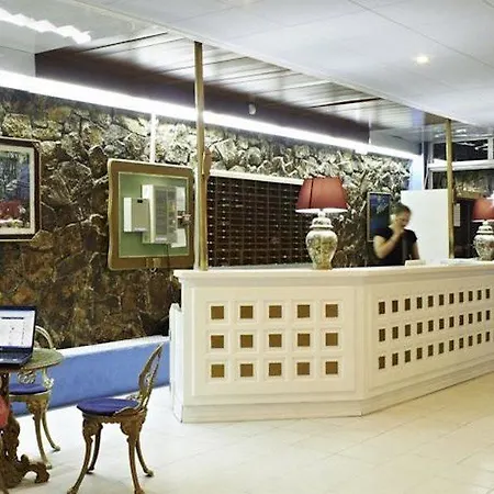 Oyo Goya Hotel 2*