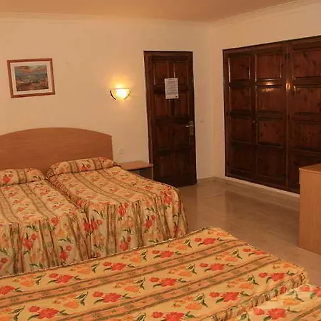 Hotel Oyo Goya